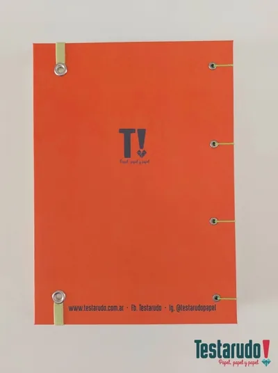 cuaderno copta Testarudo con tapa de Fito Páez, otra vista