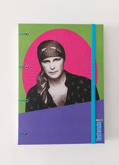 cuaderno copta Testarudo con tapa de Leonardo Fabio, vista frontal