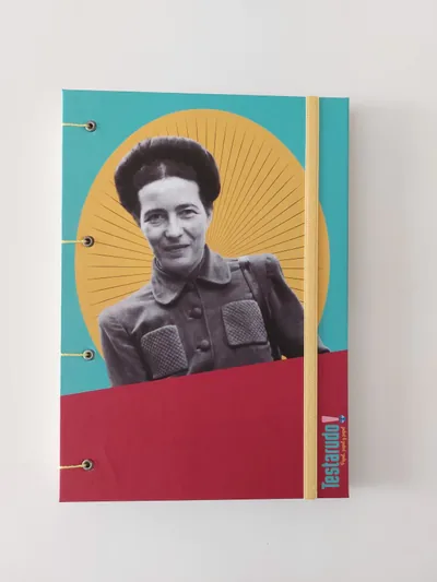 cuaderno copta Testarudo con tapa de Simone de Beauvoir, otra vista