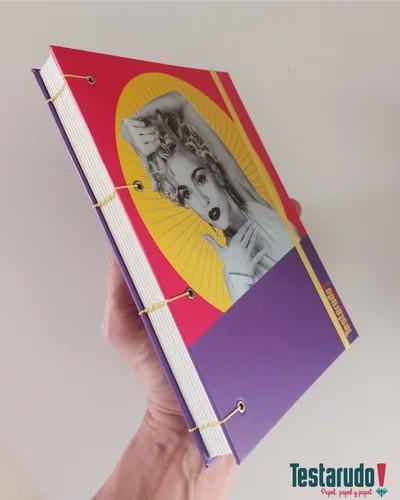 cuaderno copta Testarudo con tapa de Madonna, otra vista
