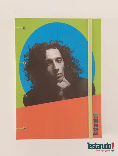 cuaderno copta Testarudo con tapa de Fito Páez, otra vista