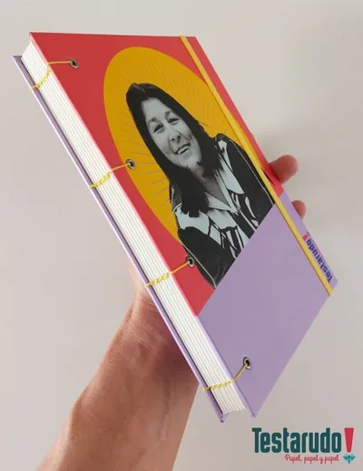 cuaderno copta Testarudo con tapa de Mercedes Sosa, otra vista
