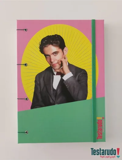 cuaderno copta Testarudo con tapa de Lorca, otra vista