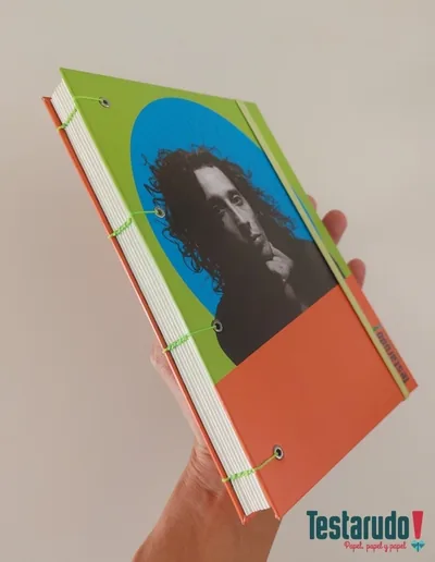 cuaderno copta Testarudo con tapa de Fito Páez, otra vista