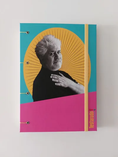cuaderno copta Testarudo con tapa de Pedro Almodóvar, otra vista