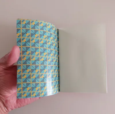 libreta Testarudo con tapa de Frida Kahlo, otra vista