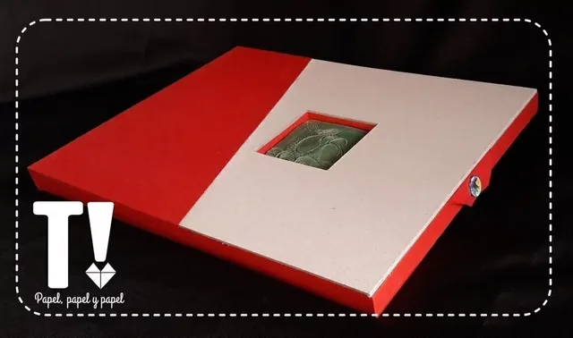 Cajas contenedoras — trabajo especial Testarudo, apoyada de costado