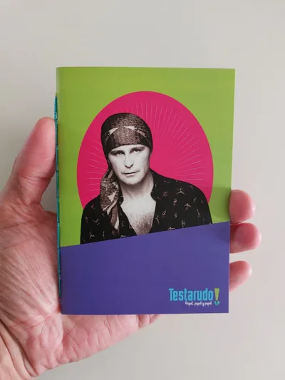 libreta Testarudo con tapa de Leonardo Fabio, otra vista