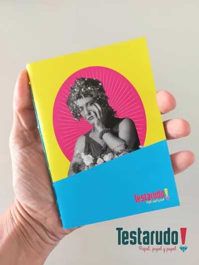 libreta Testarudo con tapa de Urdapilleta, vista frontal