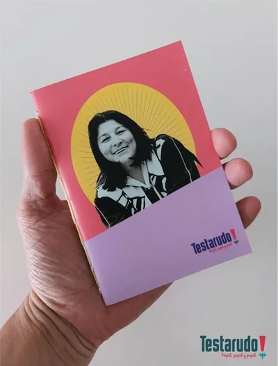 libreta Testarudo con tapa de Mercedes Sosa, otra vista