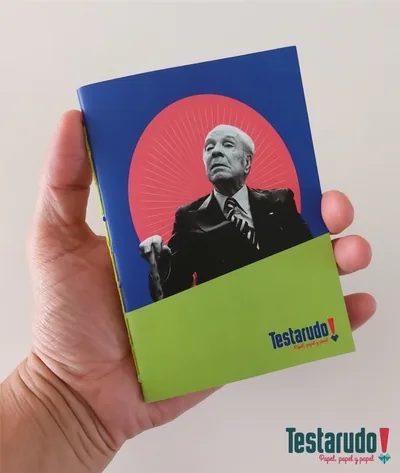 libreta Testarudo con tapa de Borges, vista frontal