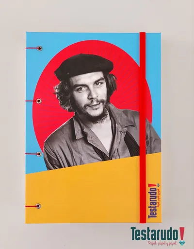 cuaderno copta Testarudo con tapa de Che Guevara, vista frontal